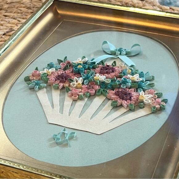 Vintage Quill Art Quilling Paper Swirl Basket of Flowers Gold Framed Handmade - Picture 3 of 16